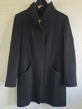 The Aritzia Cocoon Coat In Wool/Cashmere